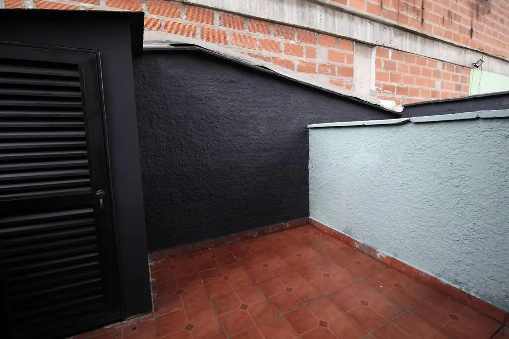 Apartamento Cerca A Clinica Las Americas - One204 By Roots Rentals Medellín 0*,