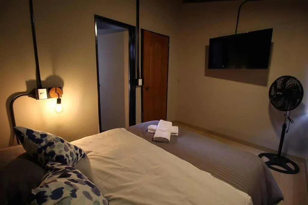 Apartamento Cerca A Clinica Las Americas - One204 By Roots Rentals Medellín 0*,  Kolumbie